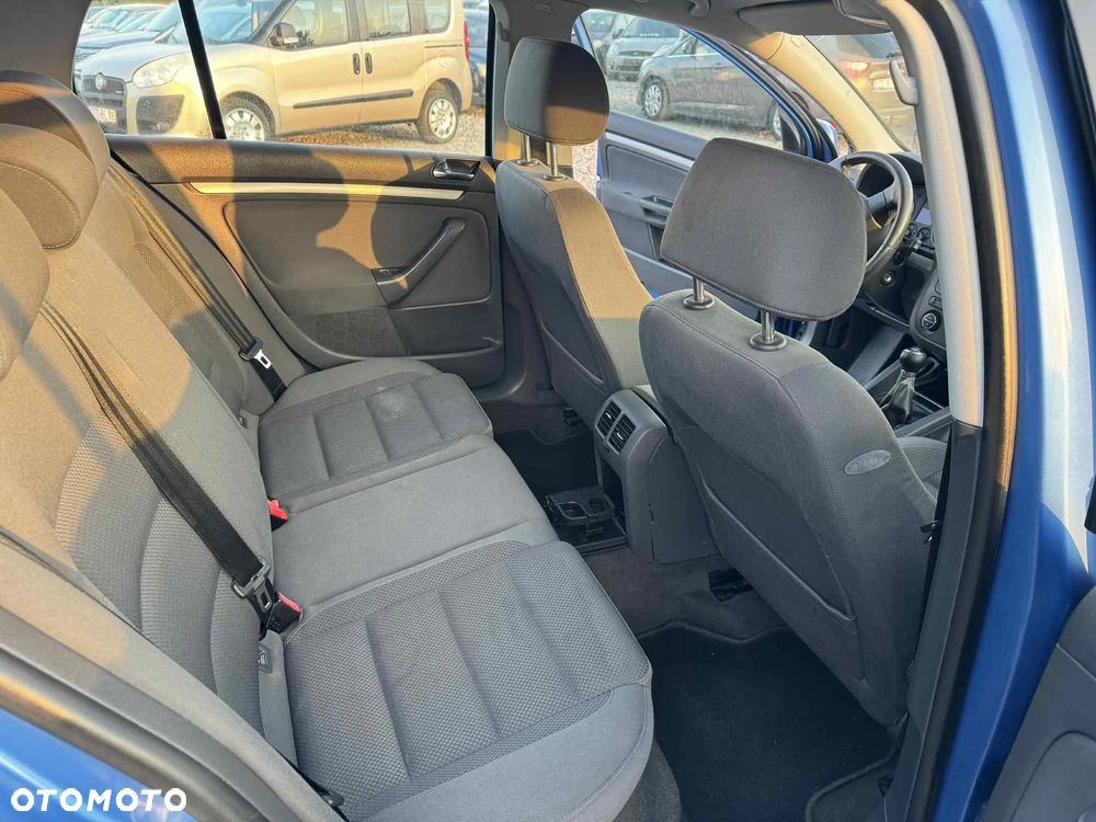Volkswagen Golf V 1.9 TDI Sportline - 8