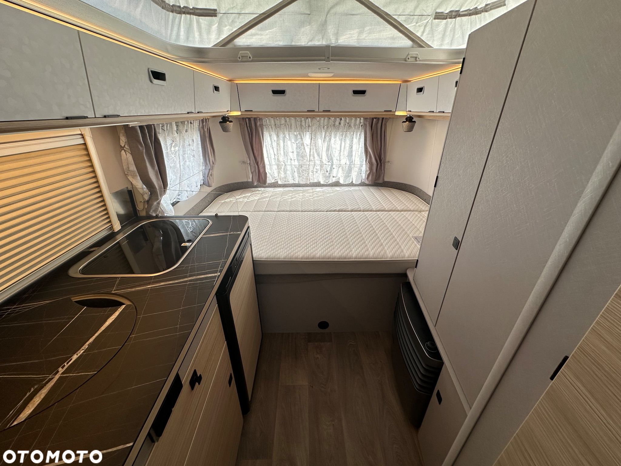 Hymer-Eriba Touring 530 Nugget Gold Edition - 10