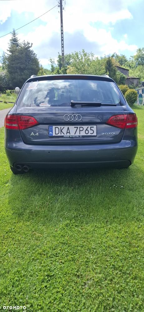 Audi A4 Avant - 5