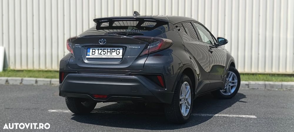 Toyota C-HR - 7