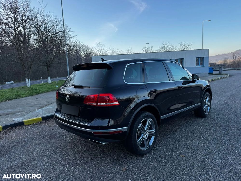 Volkswagen Touareg - 8