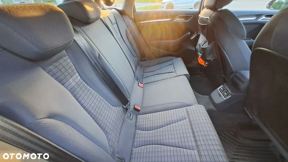 Audi A3 Sportback 35 TFSI cylinder on demand - 21