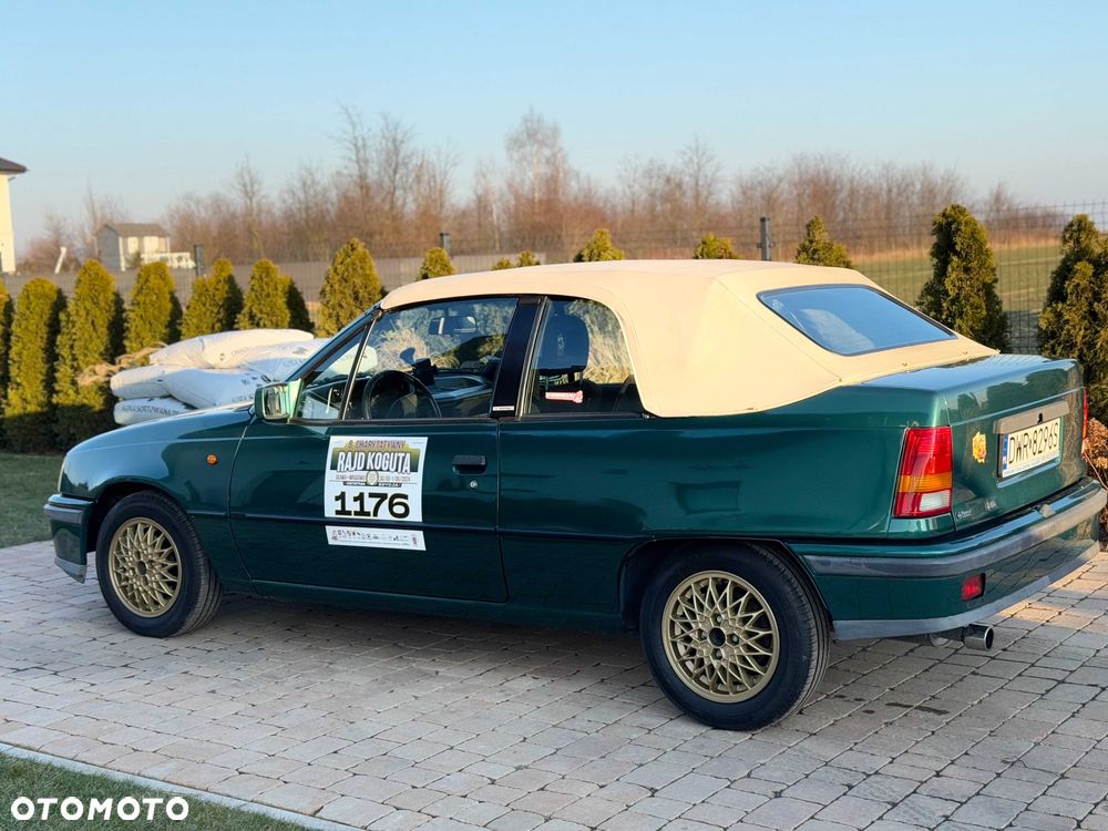 Opel Kadett - 8
