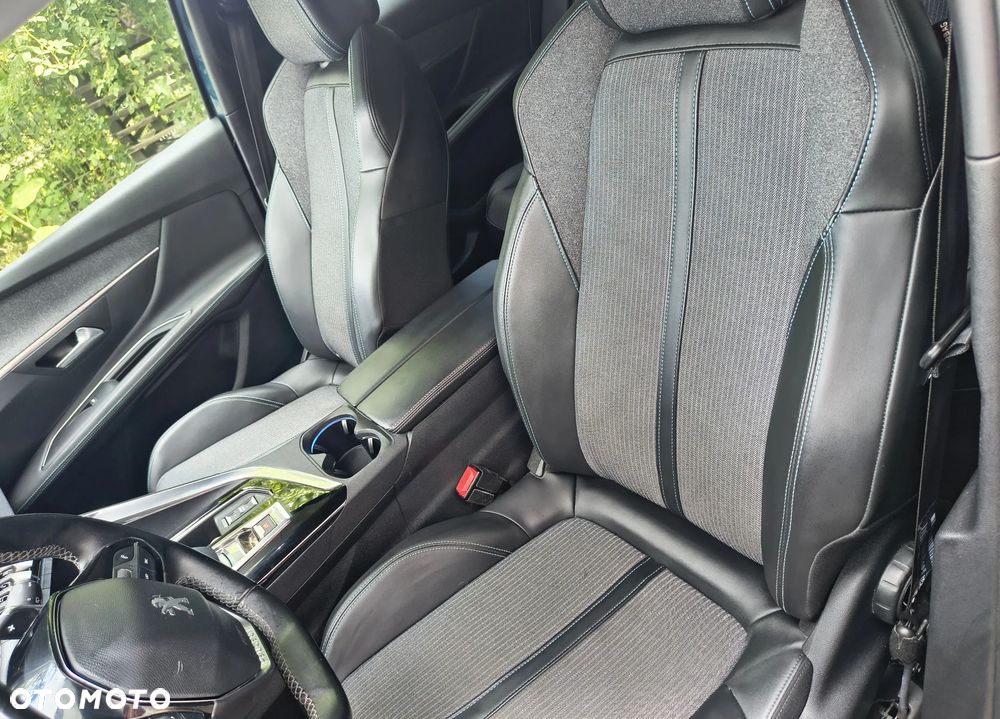 Peugeot 3008 - 17