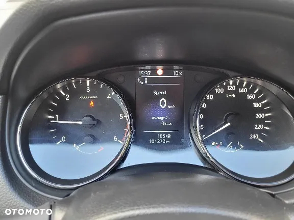 Nissan Qashqai 1.5 dCi Visia - 27