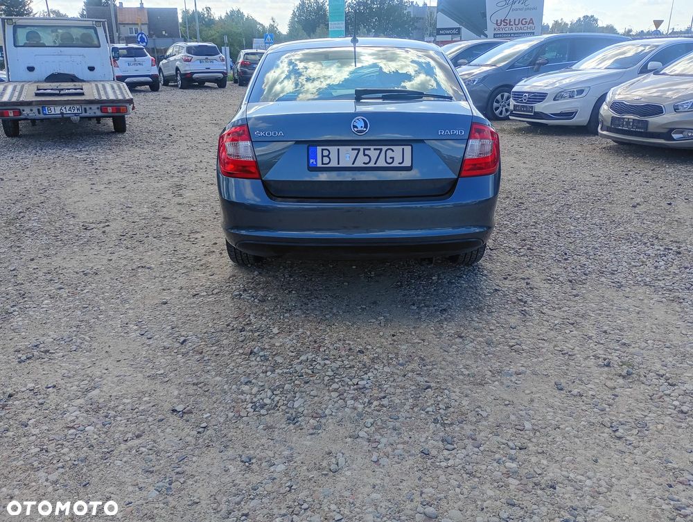 Skoda RAPID 1.2 TSI Ambition - 9