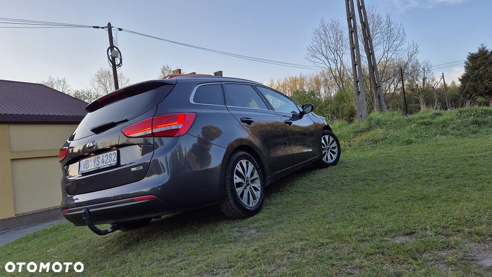 Kia Ceed 1.6 GDI ISG Spirit - 20