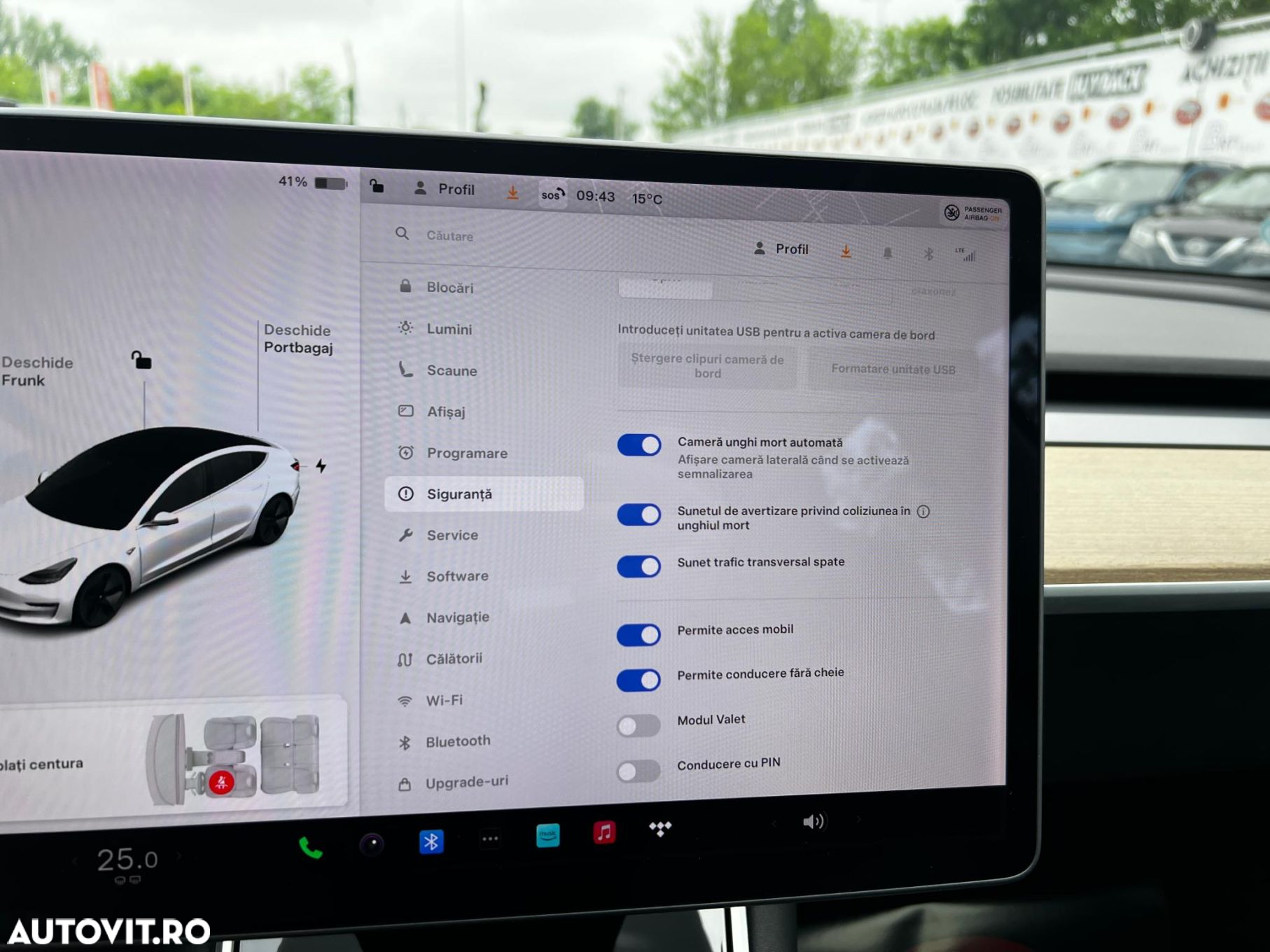 Tesla Model 3 - 31