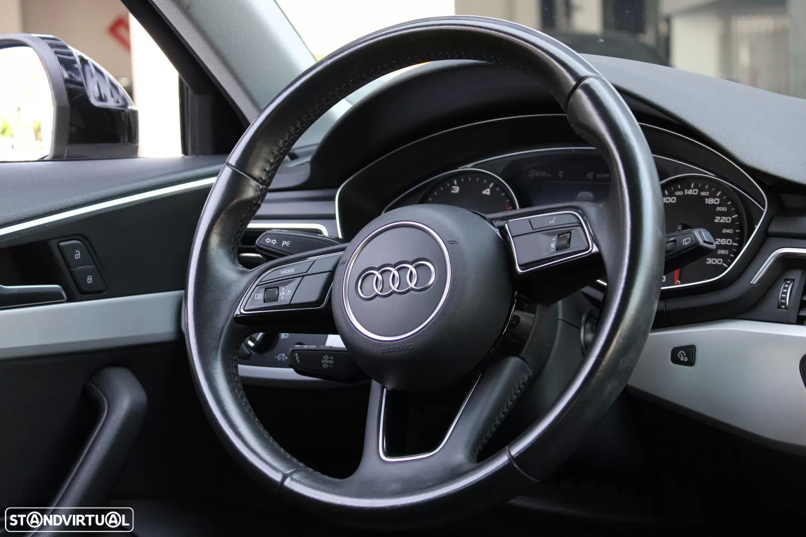 Audi A4 Avant 35 TDI Advanced S tronic - 11