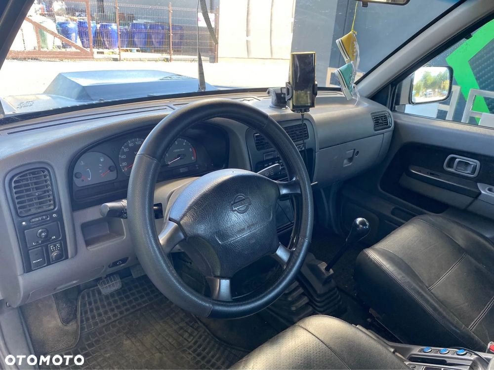 Nissan Navara - 15