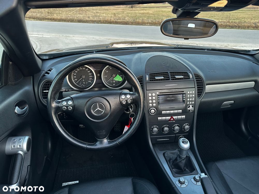 Mercedes-Benz SLK - 12