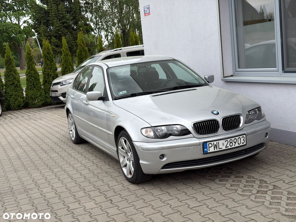 BMW Seria 3 318d - 1