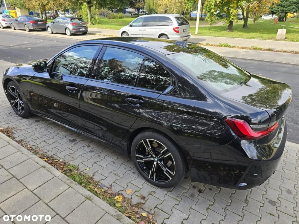 BMW Seria 3 318i M Sport - 8
