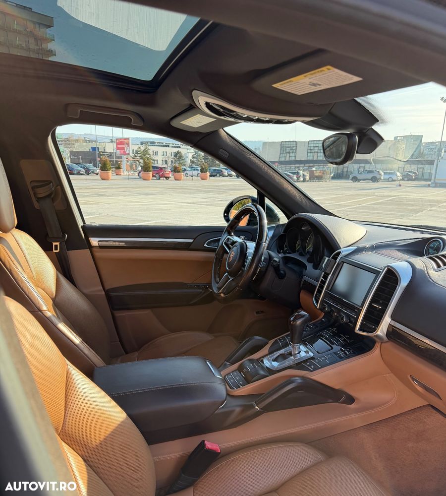 Porsche Cayenne S E-Hybrid Platinum Edition - 7