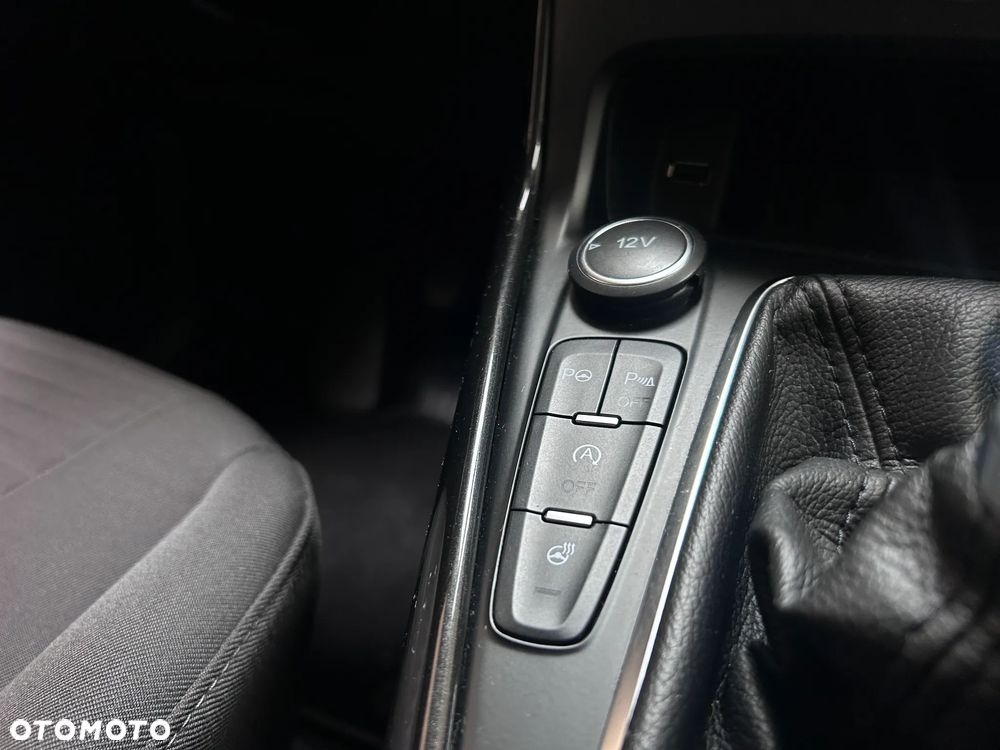 Ford Focus 1.5 EcoBoost Titanium ASS - 19