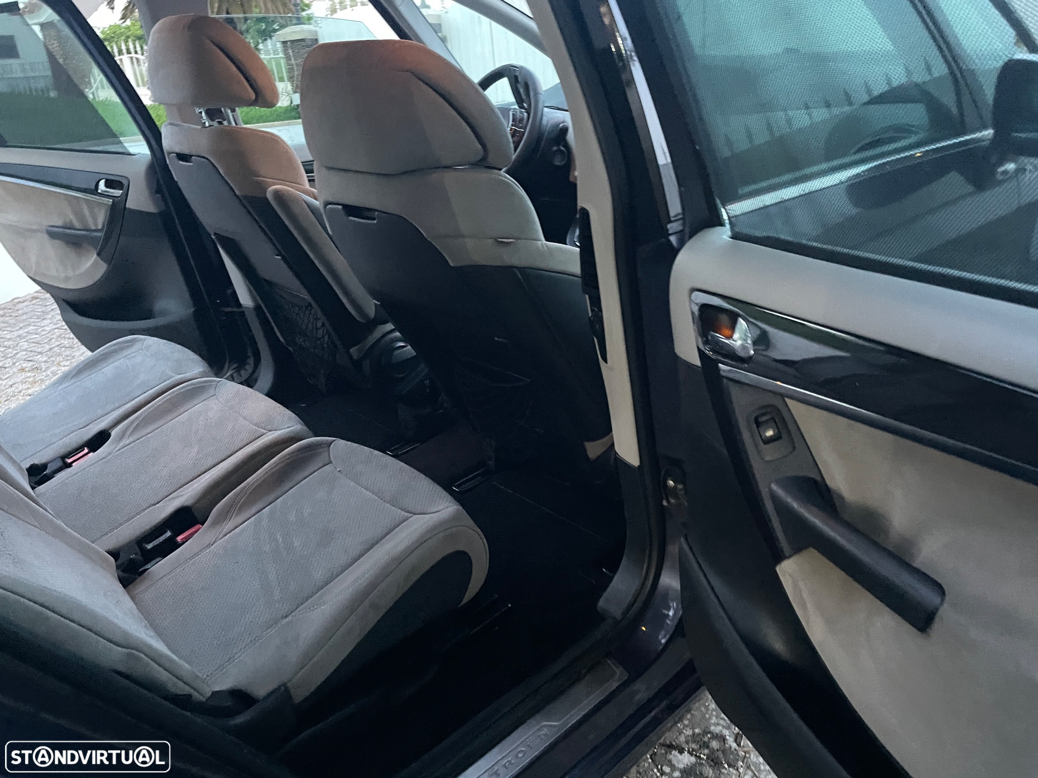 Citroën C4 Grand Picasso - 21