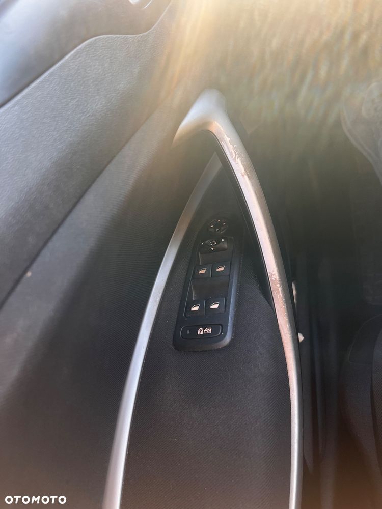 Citroën C5 2.0 HDi Attraction - 18