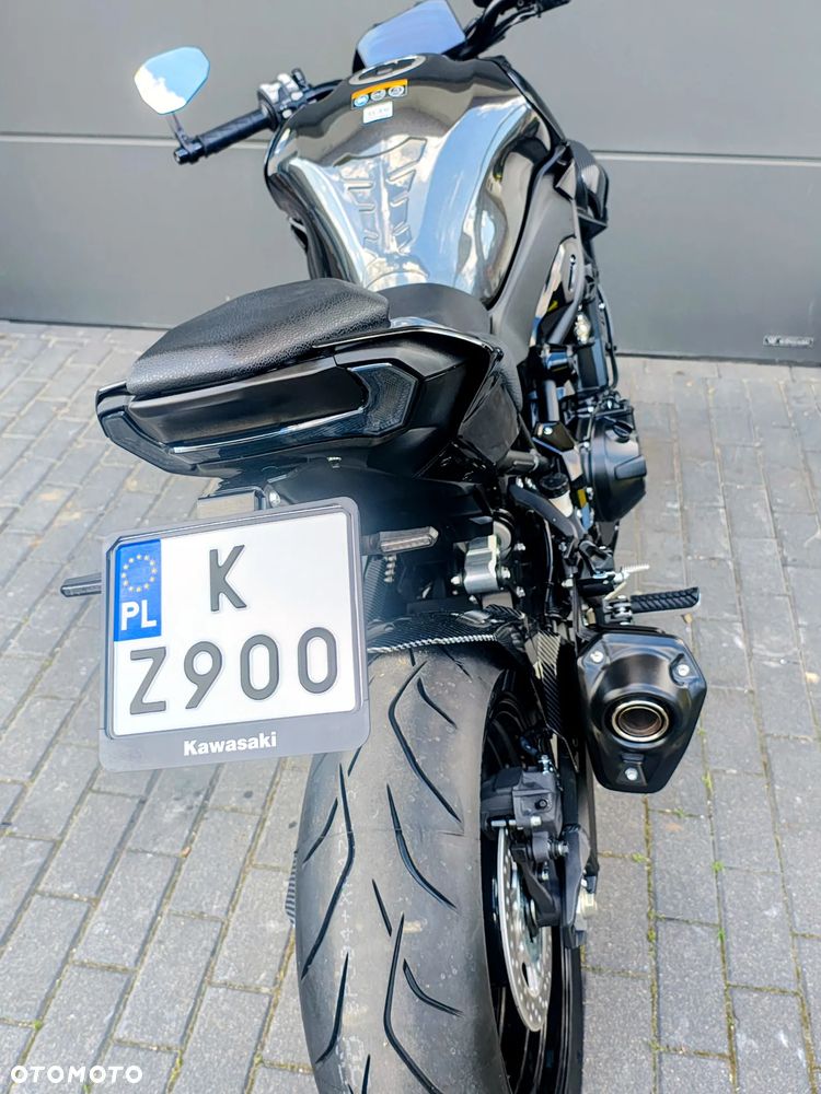 Kawasaki Z 900 - 10