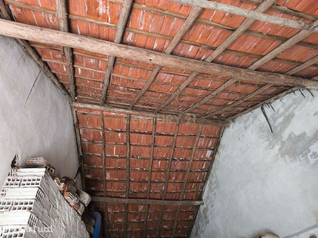 Arrecadação com Potencial de Transformação em Alojamento Local, Vila C - Grande imagem: 5/9