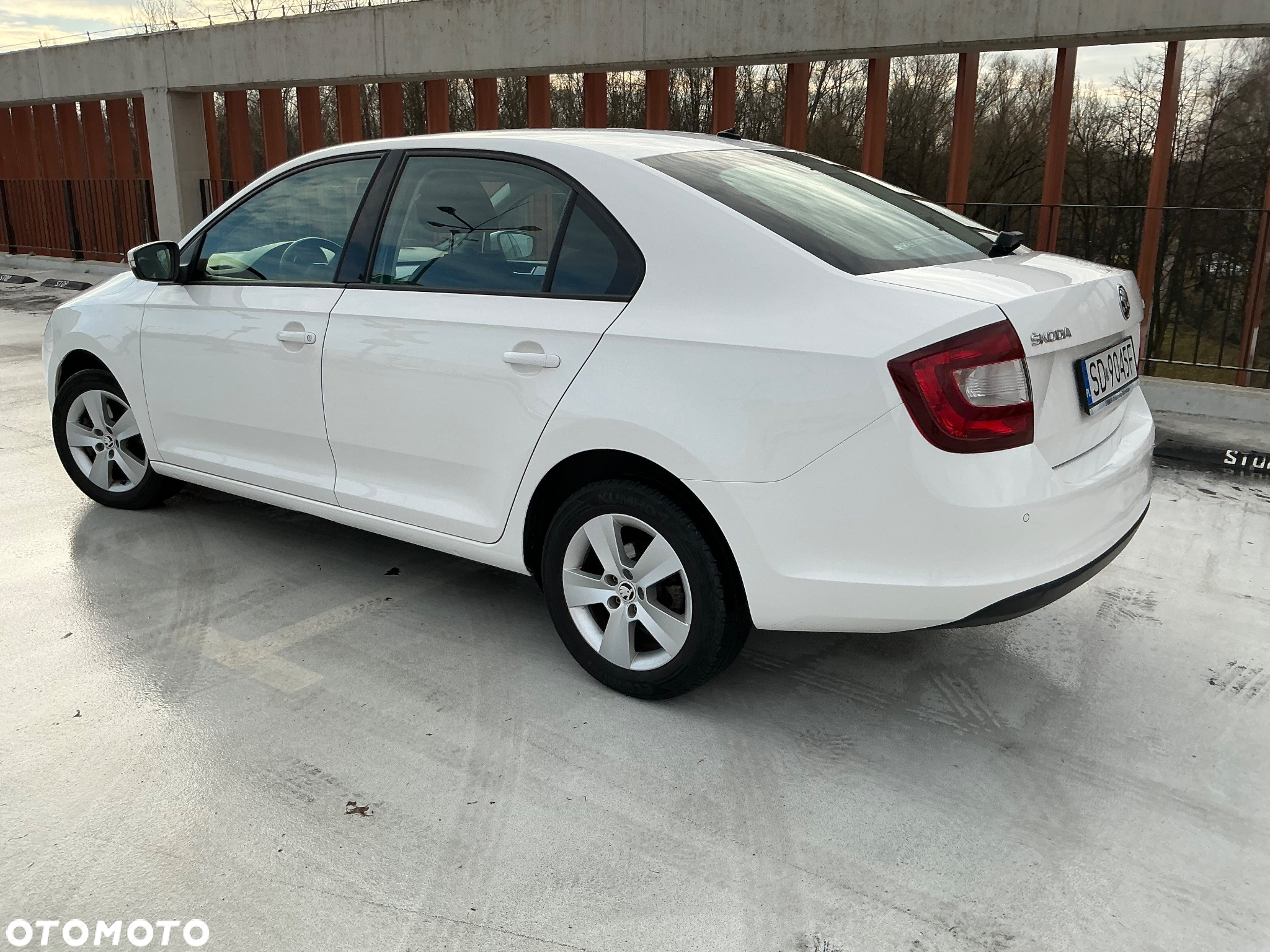 Skoda RAPID 1.0 TSI Ambition - 40