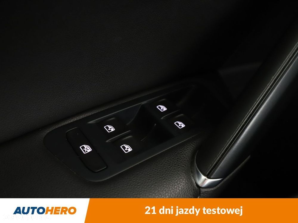Volkswagen Golf VII 2.0 TDI BMT Comfortline EU6 - 32
