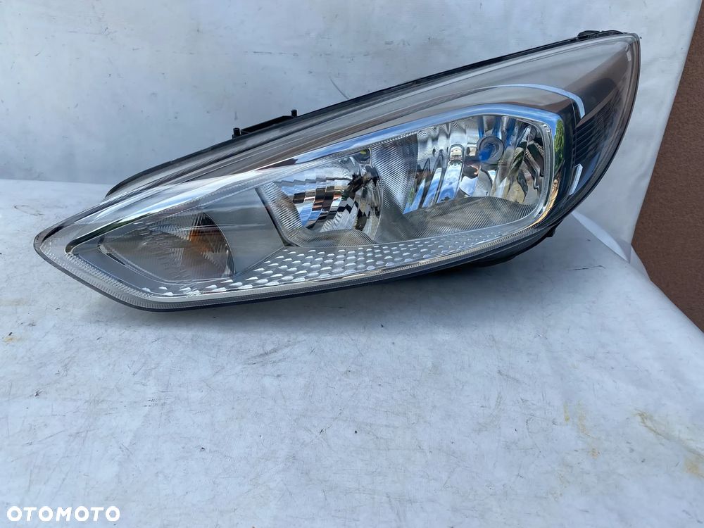 lampa focus 3 III lift zwykła lewa eu cała - 2