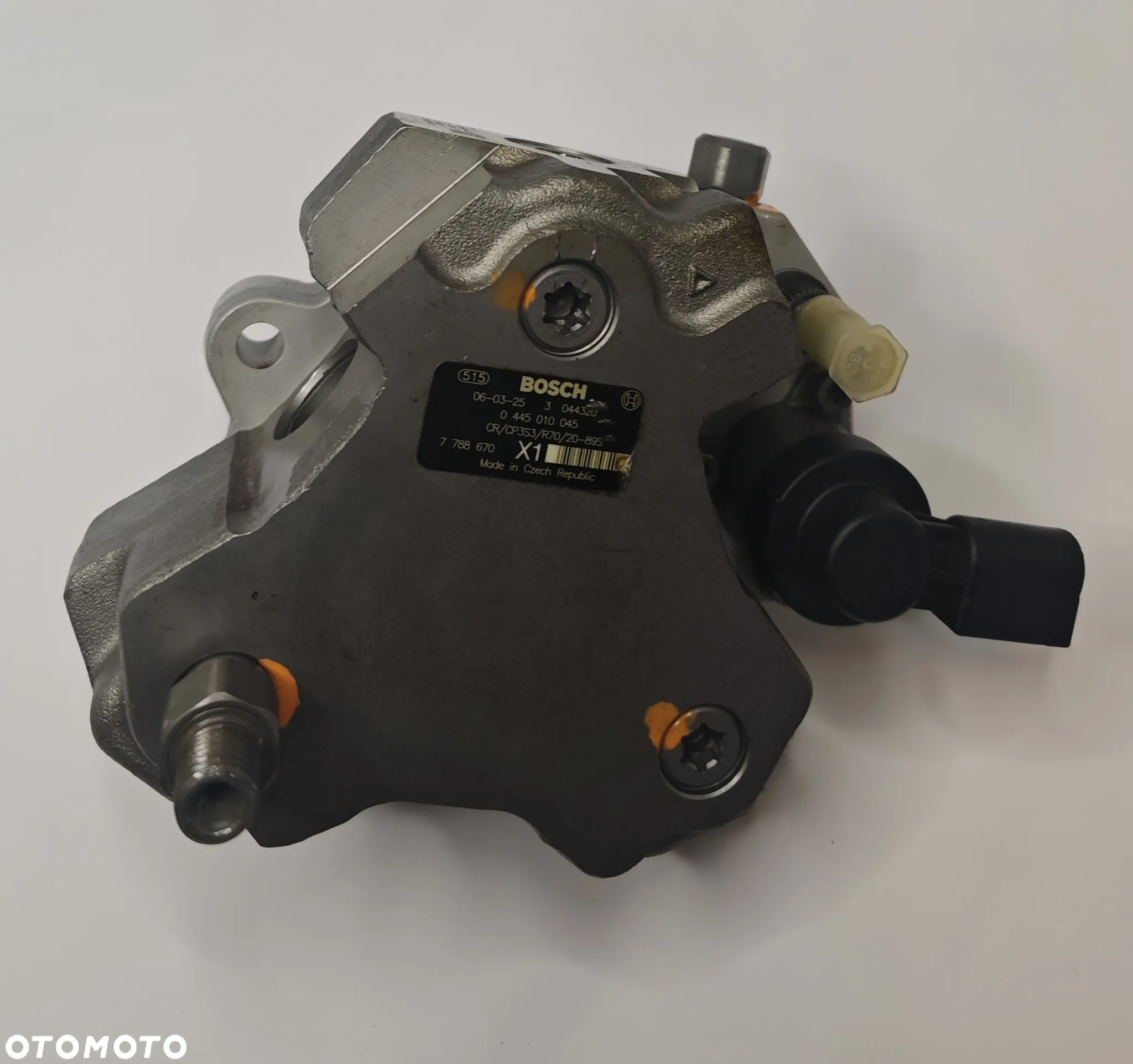 POMPA WTRYSKOWA  BOSCH 0445010045  BMW  2 LATA GWARANCJI - 2