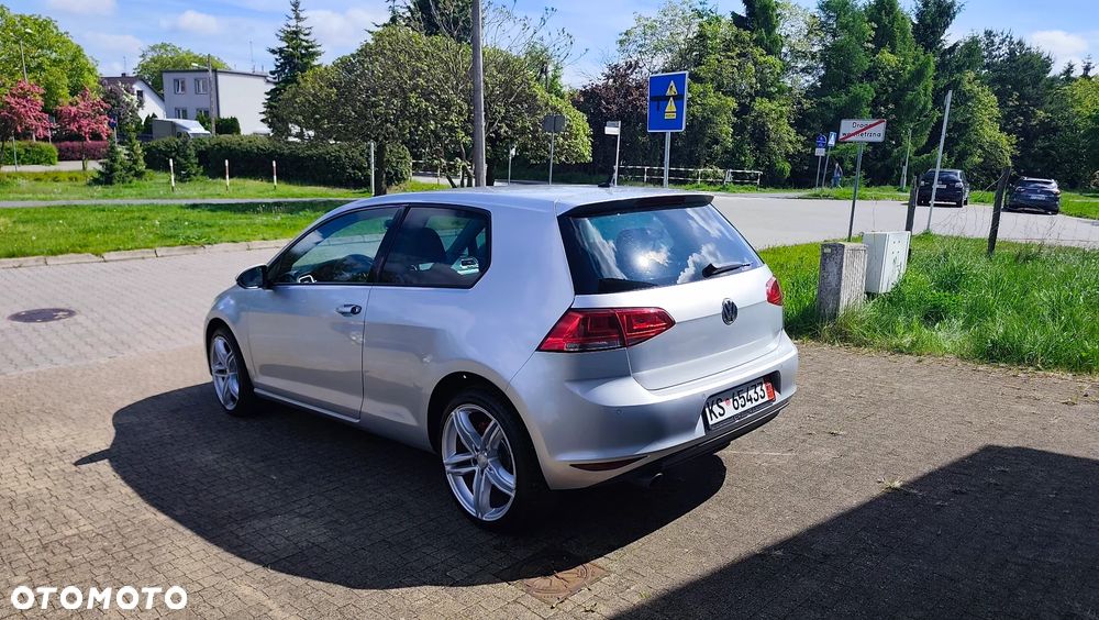 Volkswagen Golf 1.6 BlueTDI DSG Comfortline - 19