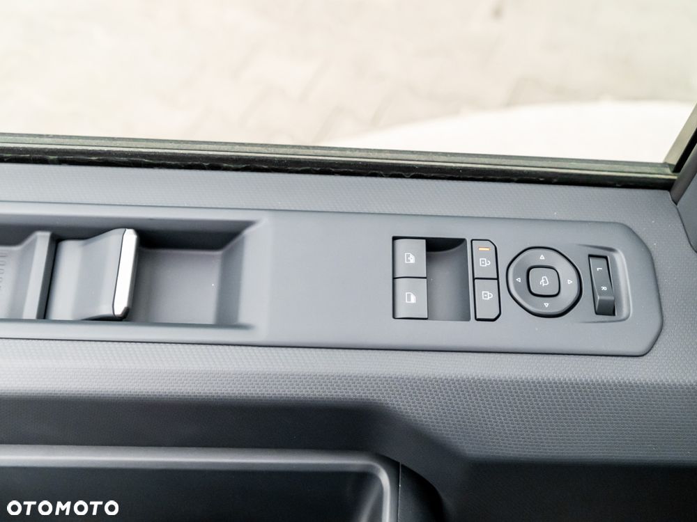 Kia PV5 - 21