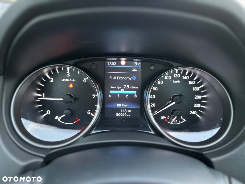 Nissan Qashqai 1.5 dCi N-TEC - 16