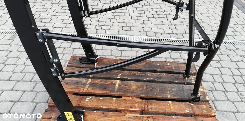 Giant G1200 Kabina klatka bezpieczeństwa 2021 rok 3170 NETTO - 6