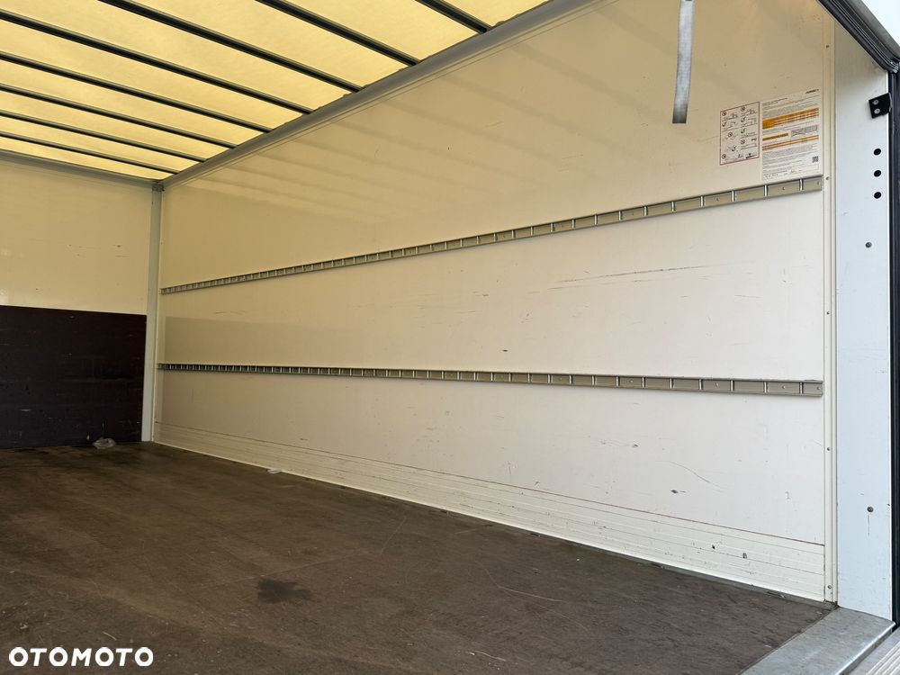 Iveco Daily 72-180/2023/Automat Hi-Matic/kontener 15 epalet/winda 1000kg/poduszki fabryczne/ - 10