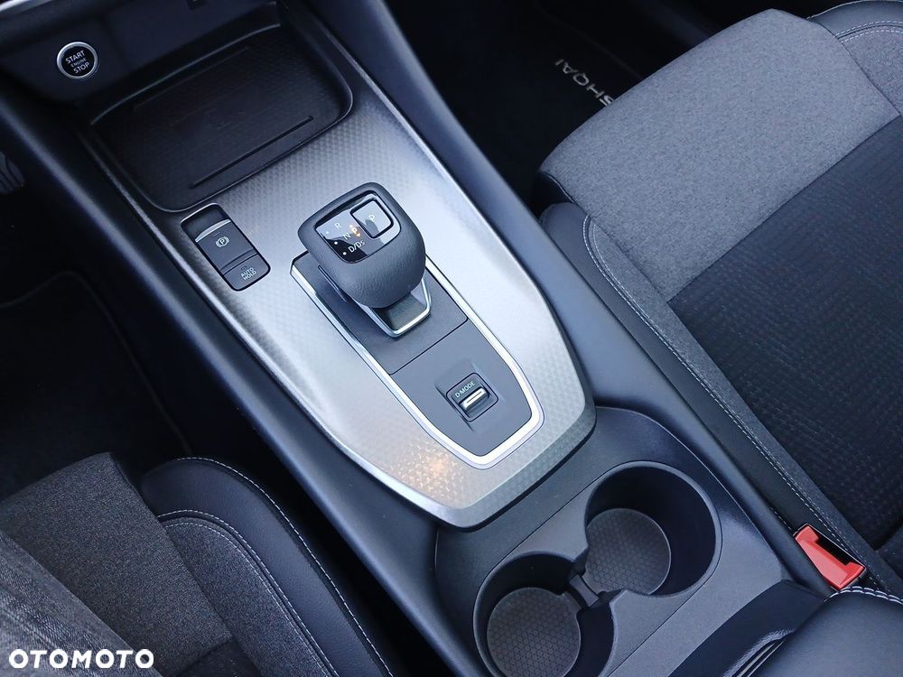 Nissan Qashqai 1.3 DIG-T MHEV N-Connecta Xtronic - 20