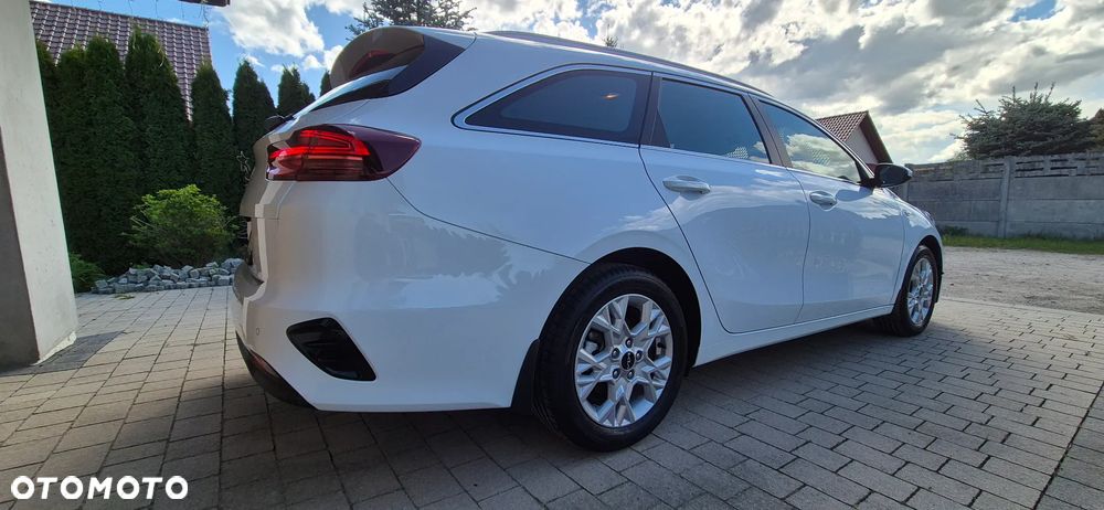 Kia Ceed 1.5 T-GDI M - 28