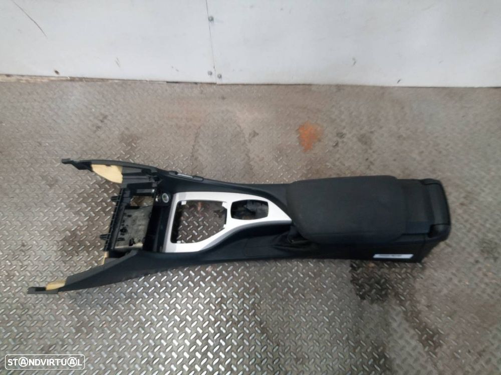 CONSOLA CENTRAL BMW X1 - 1