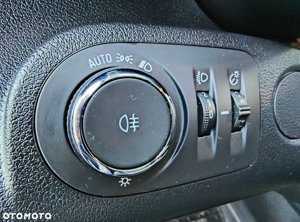 Opel Combo 1.5 CDTI Edition Plus S&S N1 - 18