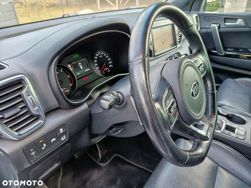 Kia Sportage 2,0 CRDI AWD GT Line - 31