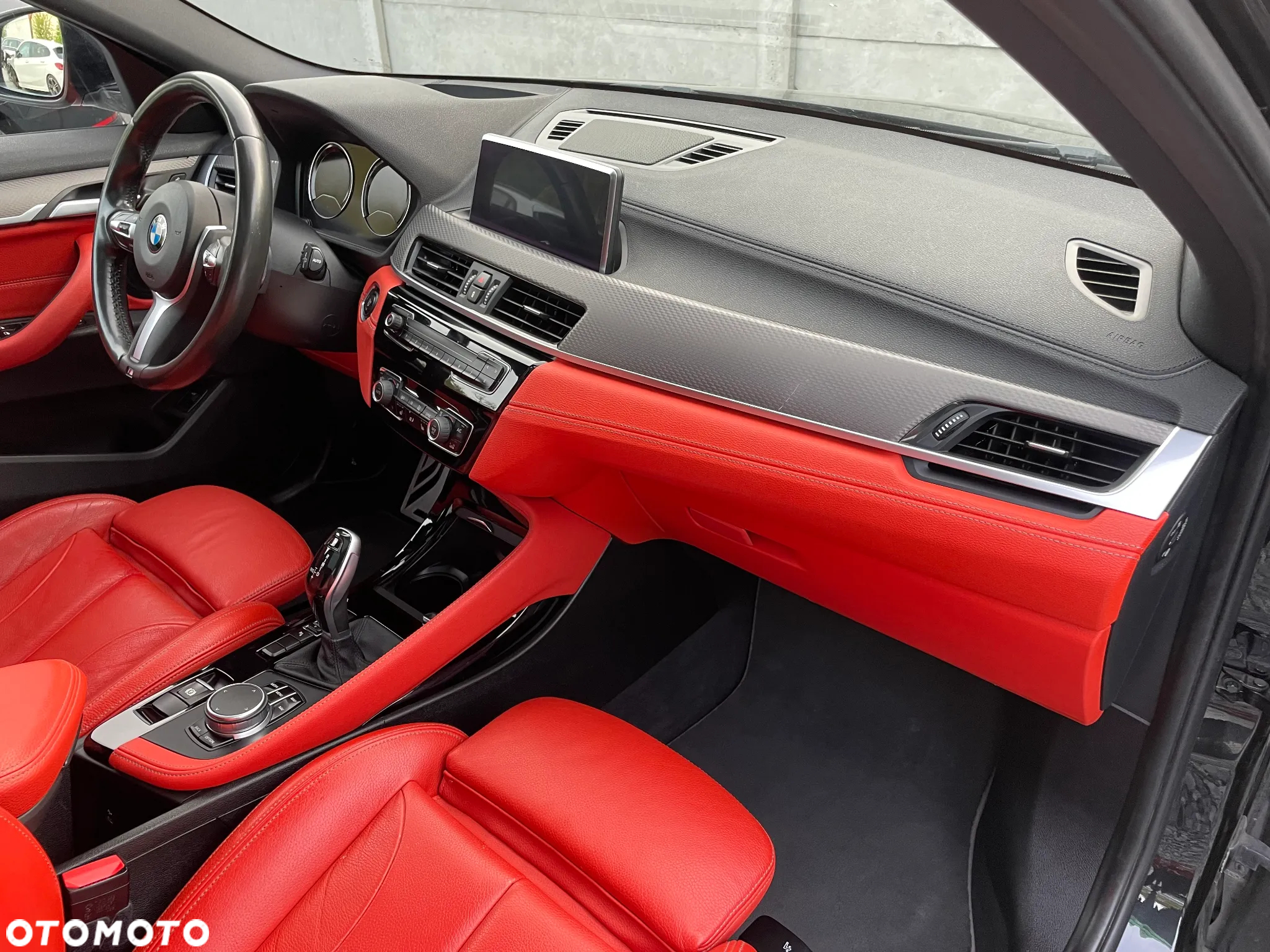 BMW X2 - 25