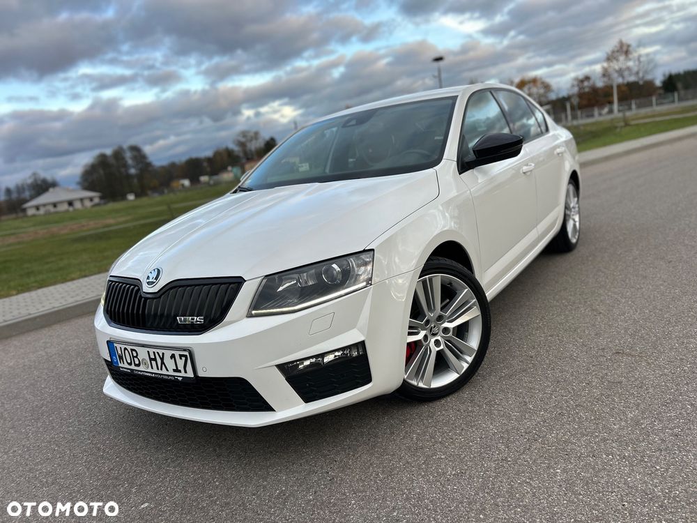 Skoda Octavia 2.0 TDI RS DSG - 1