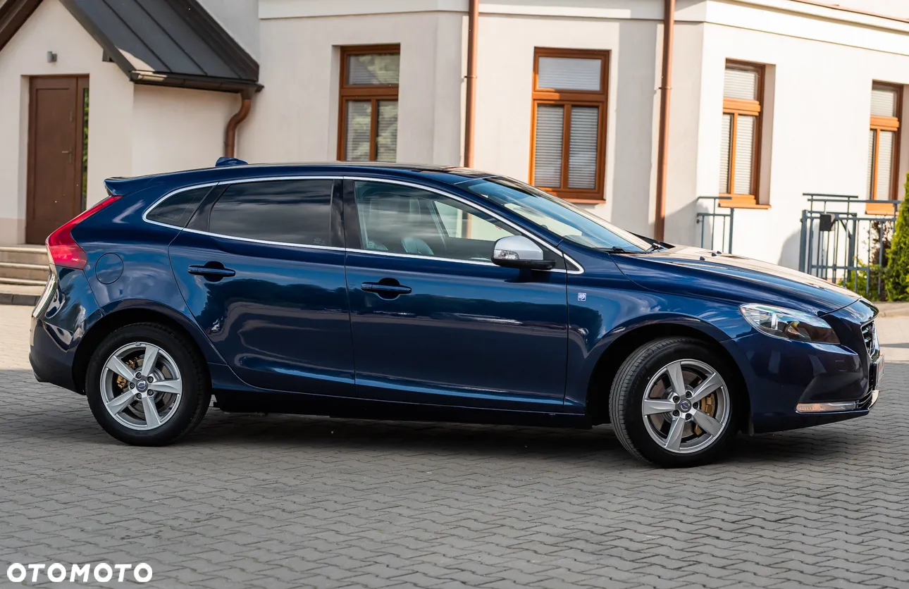 Volvo V40 D3 Drive-E Ocean Race - 13