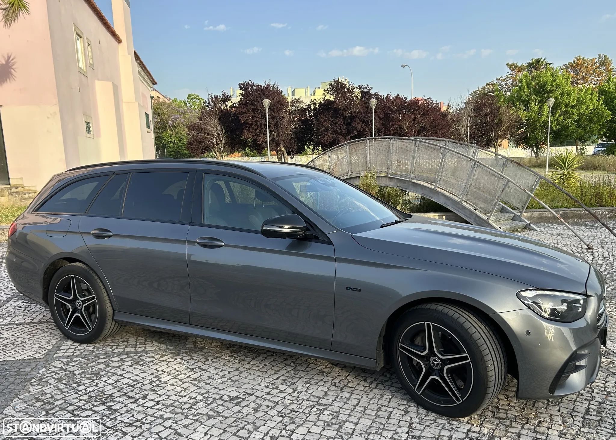 Mercedes-Benz E 300 de AMG Line - 6