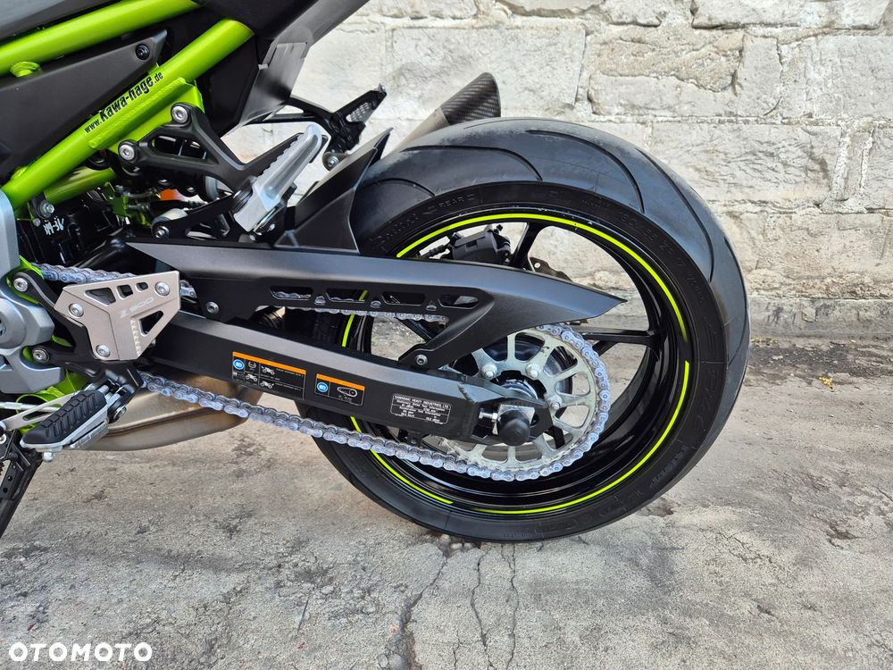 Kawasaki Z 900 - 22