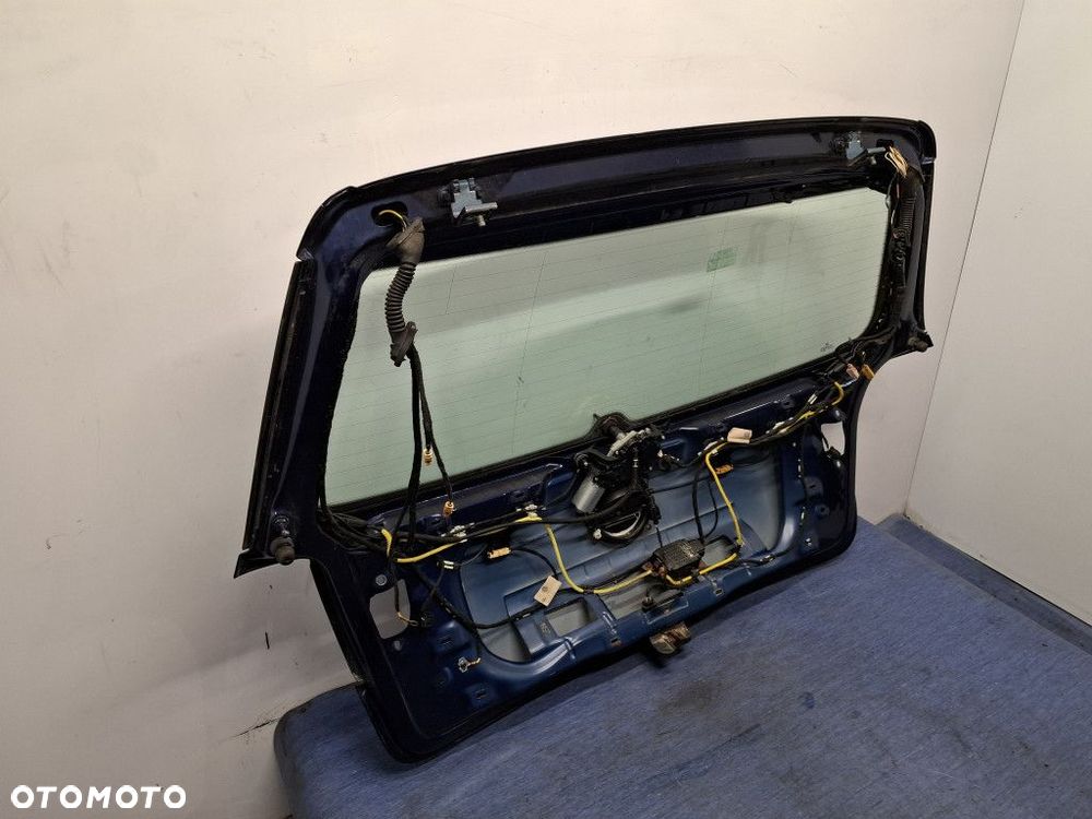 VOLKSWAGEN GOLF V TYLNA KLAPA BAGAŻNIKA - 11