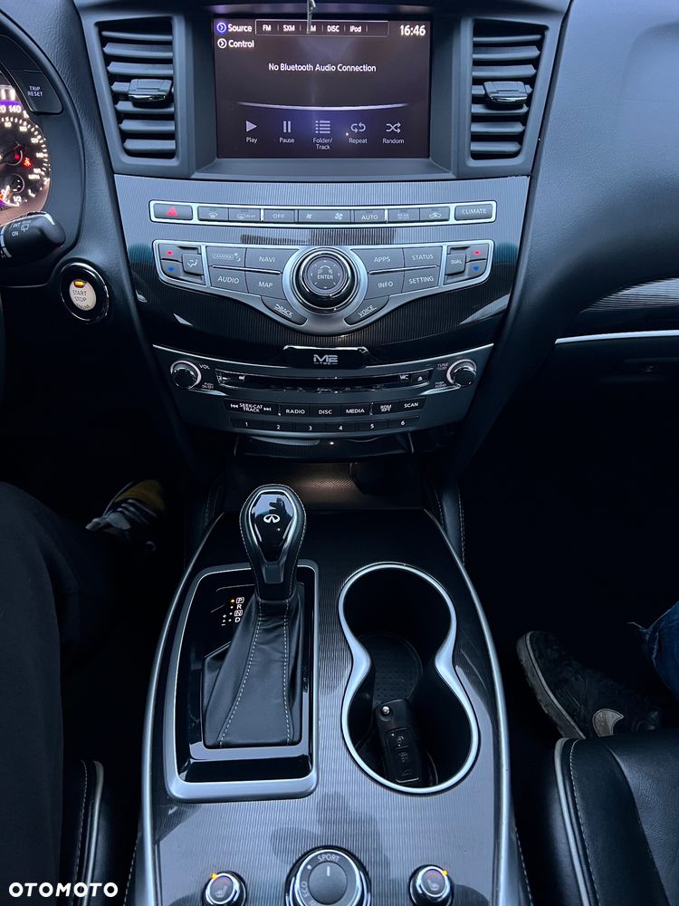 Infiniti Q60 - 16