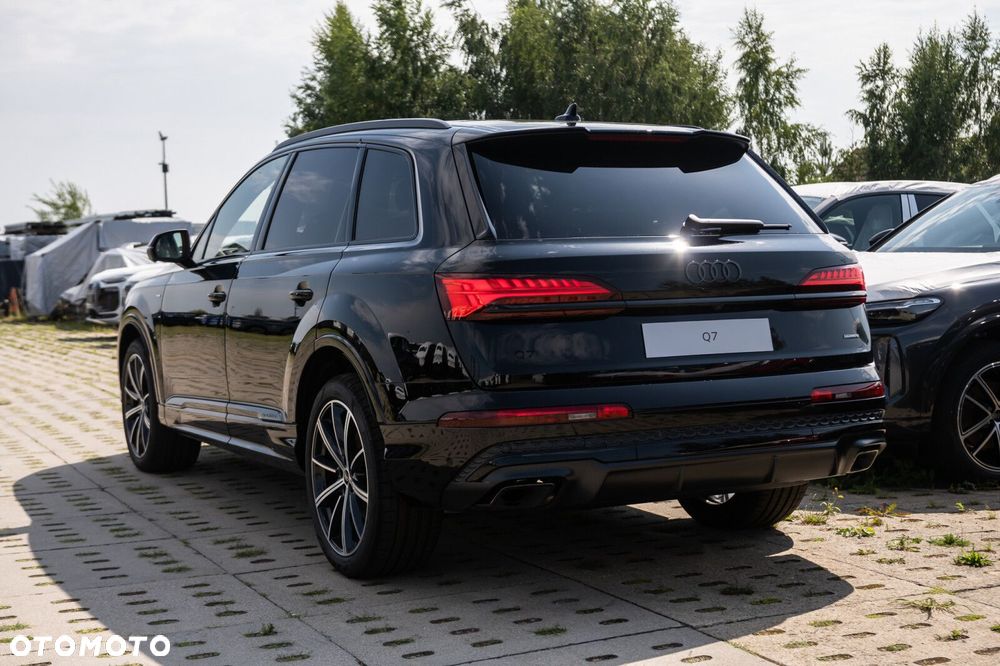 Audi Q7 - 4