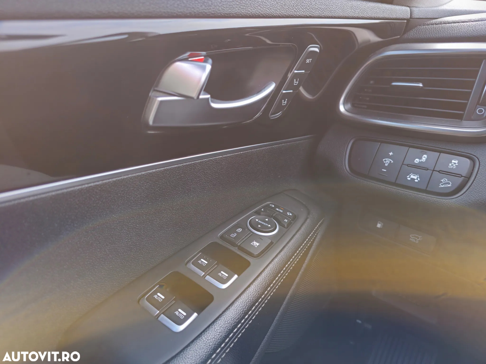 Kia Sorento - 12