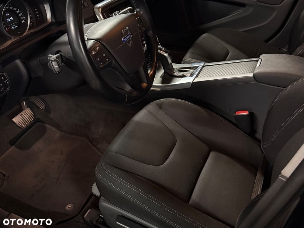 Volvo V60 - 12