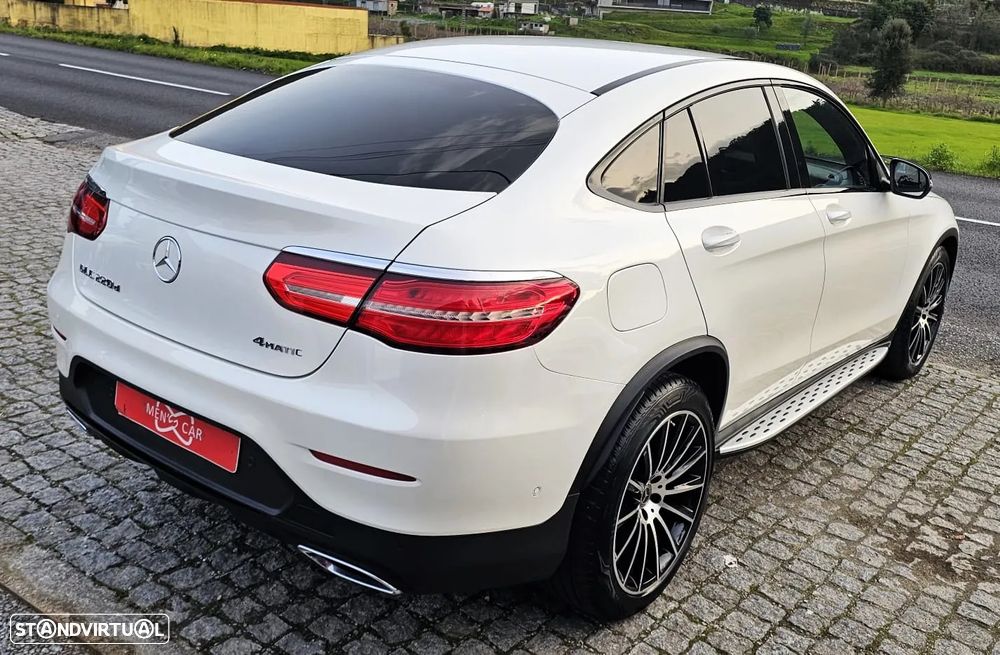 Mercedes-Benz GLC 220 d 4Matic 9G-TRONIC AMG Line - 2