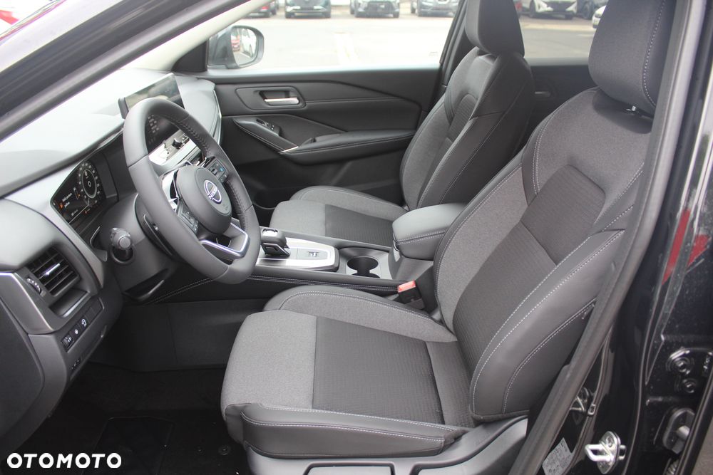Nissan Qashqai - 11