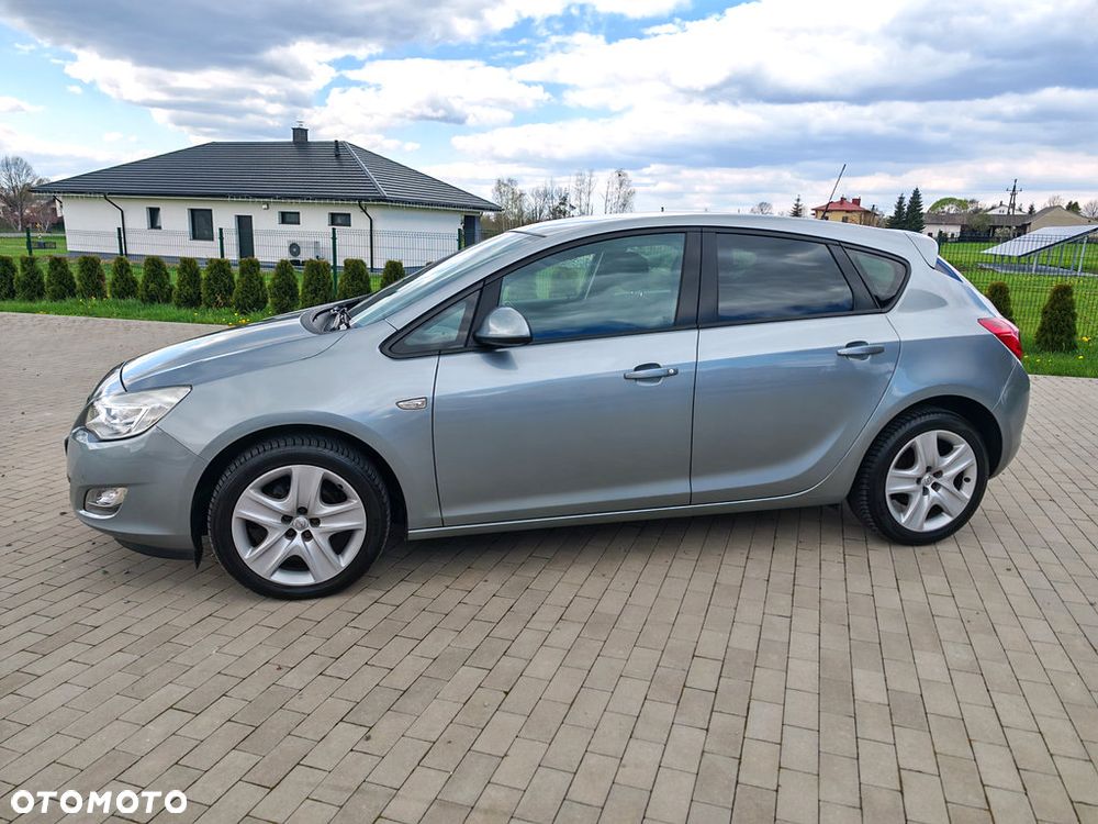 Opel Astra 1.4 Turbo Edition - 12